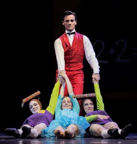 Balet Hrvatskog narodnog kazališta u Zagrebu: Lewis Carroll, Robert Moran, Ashley Page, Alisa, kor. Ashley Page, foto: © Mirko Cvjetko