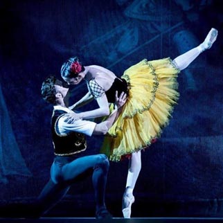 Adiarys Almeida i Taras Domitro – Ludwig Minkus, Don Quijotte, kor. Marius Petipa, foto: facebook (Roberto Bolle Official Page)