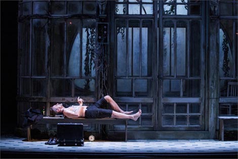 Jaunais Rīgas teātris, Riga, Latvija i Baryshnikov Productions, New York, SAD: Brodski / Barišnjikov, red. Alvis Hermanis, foto: Jānis Deinats