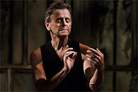 Jaunais Rīgas teātris, Riga, Latvija i Baryshnikov Productions, New York, SAD: Brodski / Barišnjikov, red. Alvis Hermanis, foto: Jānis Deinats