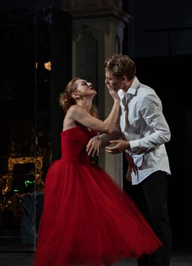 Hrvatsko narodno kazalište Split: Gospođa Bovary, kor. Valentina Turcu, foto: Nemi Bulat