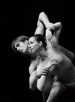Staatsballett Berlin: Caravaggio, kor. Mauro Bigonzetti na glazbu Brune Morettija temeljenu na glazbi Claudia Monteverdija, foto © Maria-Helena Klemm