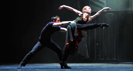 Hrvatsko narodno kazalište u Zagrebu: Varijacije u F.ado molu, kor. i red. Hugo Viera, foto: © Novković